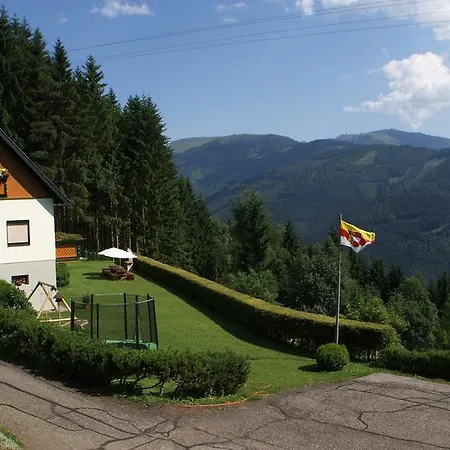 Haus Koralpenblick Homestay Obergosel