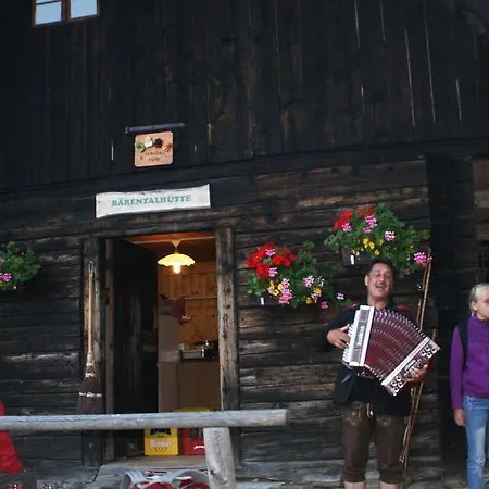 Haus Koralpenblick Homestay Obergosel